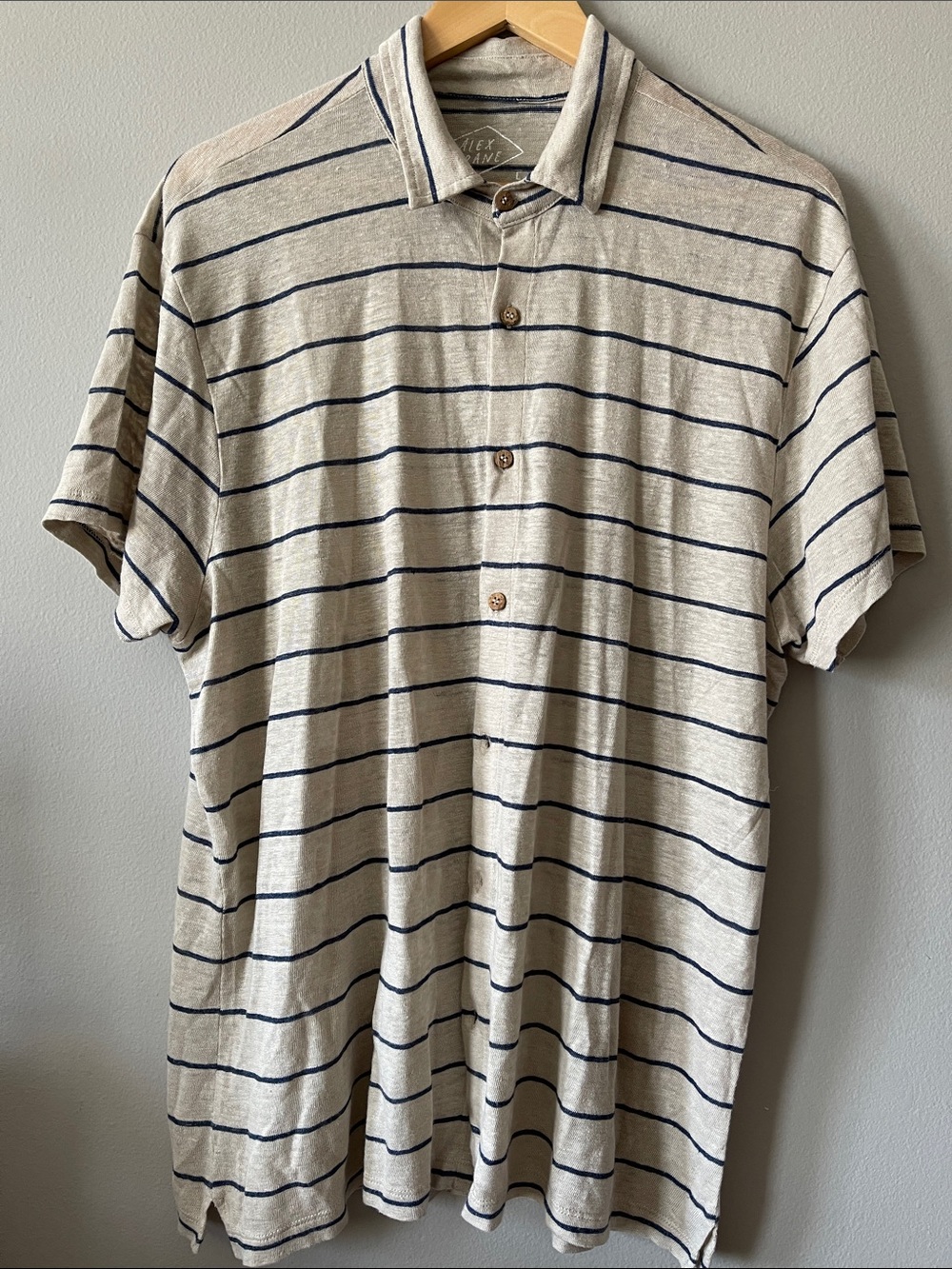 Alex Crane Knit Ola Button-Down Shirt in Rio Large - Picture 2 of 9